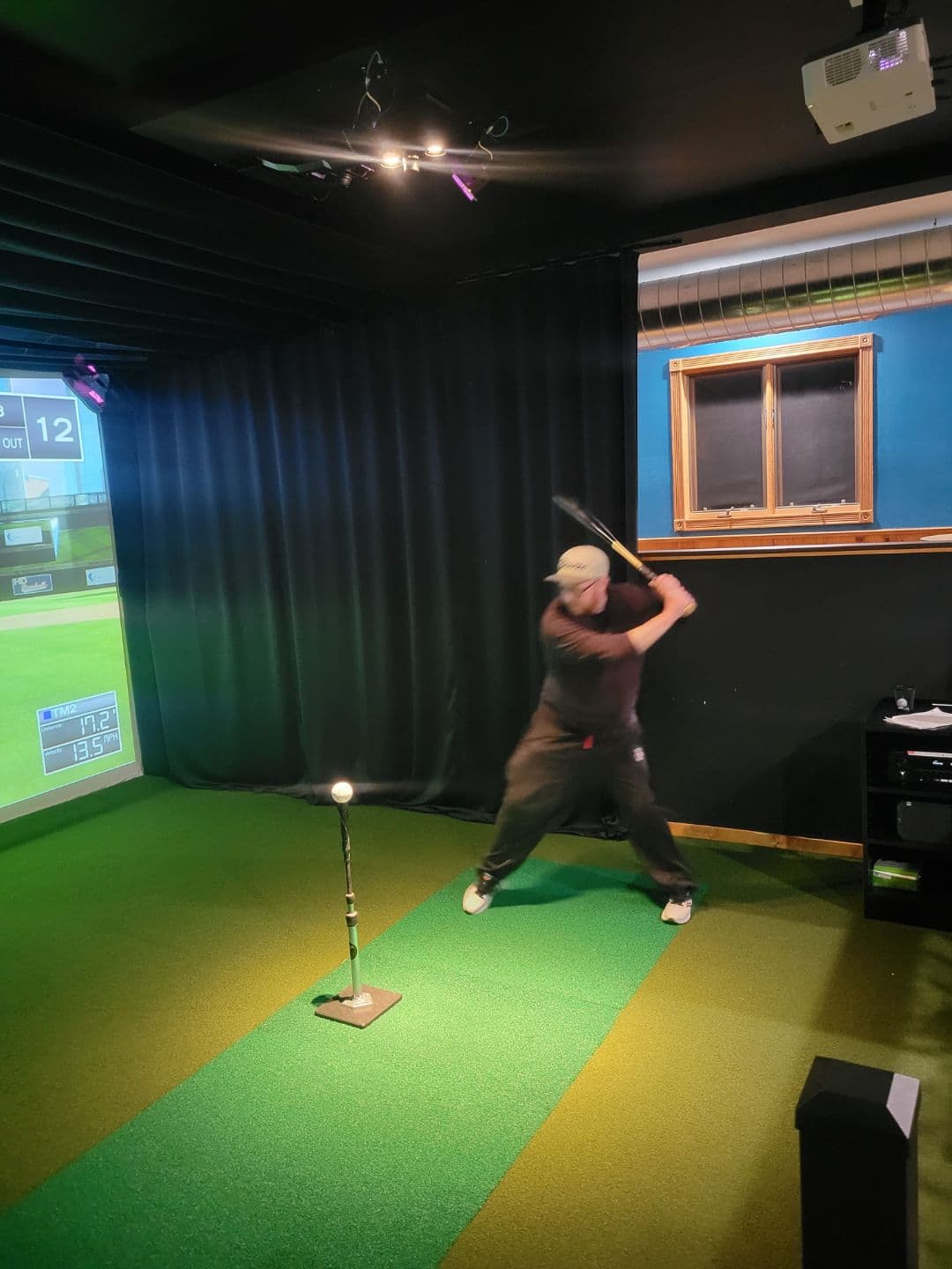 Indoor Golf & Sports Simulators 2